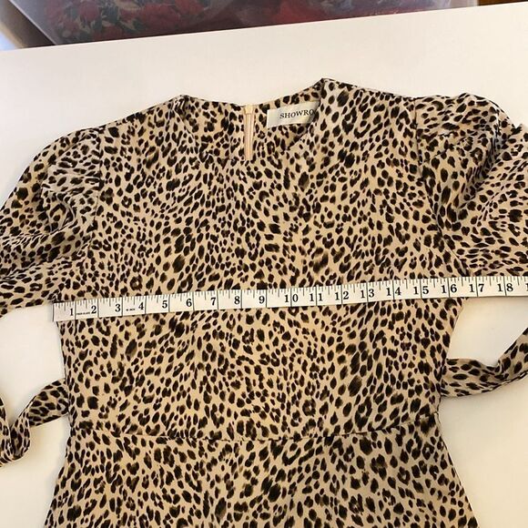 Showroom Leopard Print Tie Back Midi Dress Size Large - Picture 13 of 14